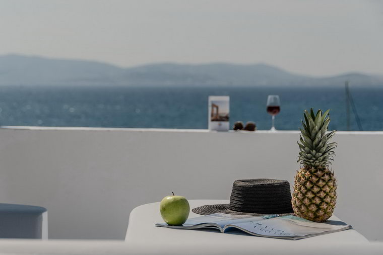 Δωμάτιο με θέα στην Νάξο